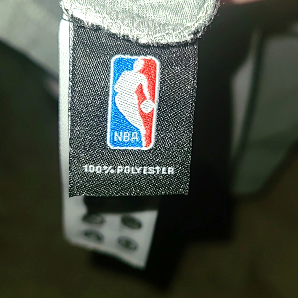 76ers jersey/tee - Picture 4 of 6